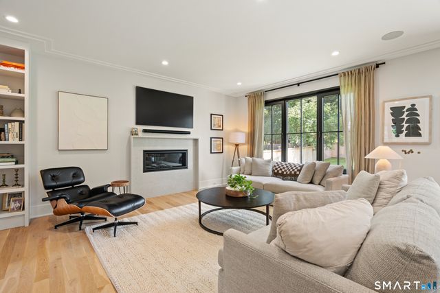 $3,100,000 | 36 Bauer Place Ext, Westport, CT 06880