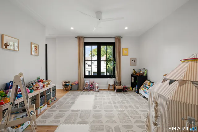 $3,100,000 | 36 Bauer Place Ext, Westport, CT 06880