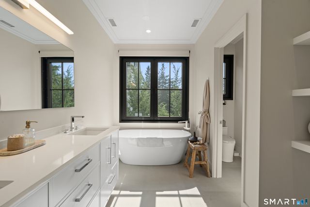 $3,100,000 | 36 Bauer Place Ext, Westport, CT 06880