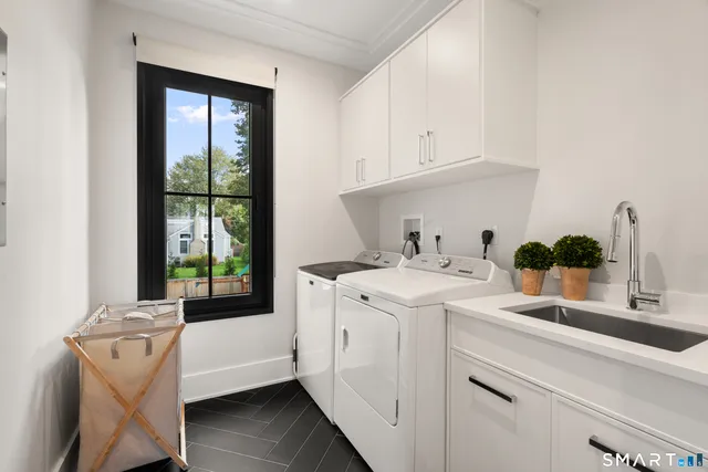 $3,100,000 | 36 Bauer Place Ext, Westport, CT 06880