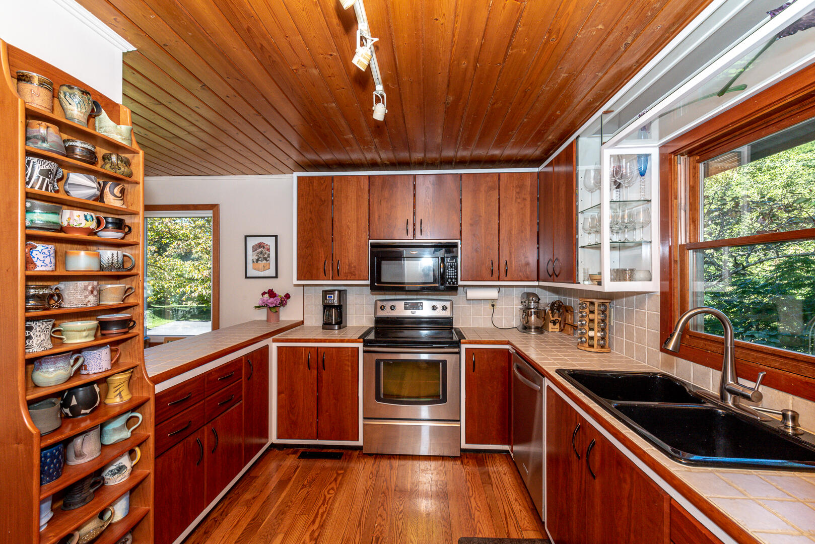 4435 Grindstone Ridge Road Pigeon Forge, TN 37863 - Photo 5 of 40 DSC_3680