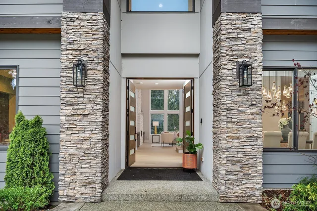 $5,360,000 | 3204 116th Avenue Northeast, Bellevue, WA 98005