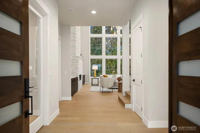 $5,360,000 | 3204 116th Avenue Northeast, Bellevue, WA 98005