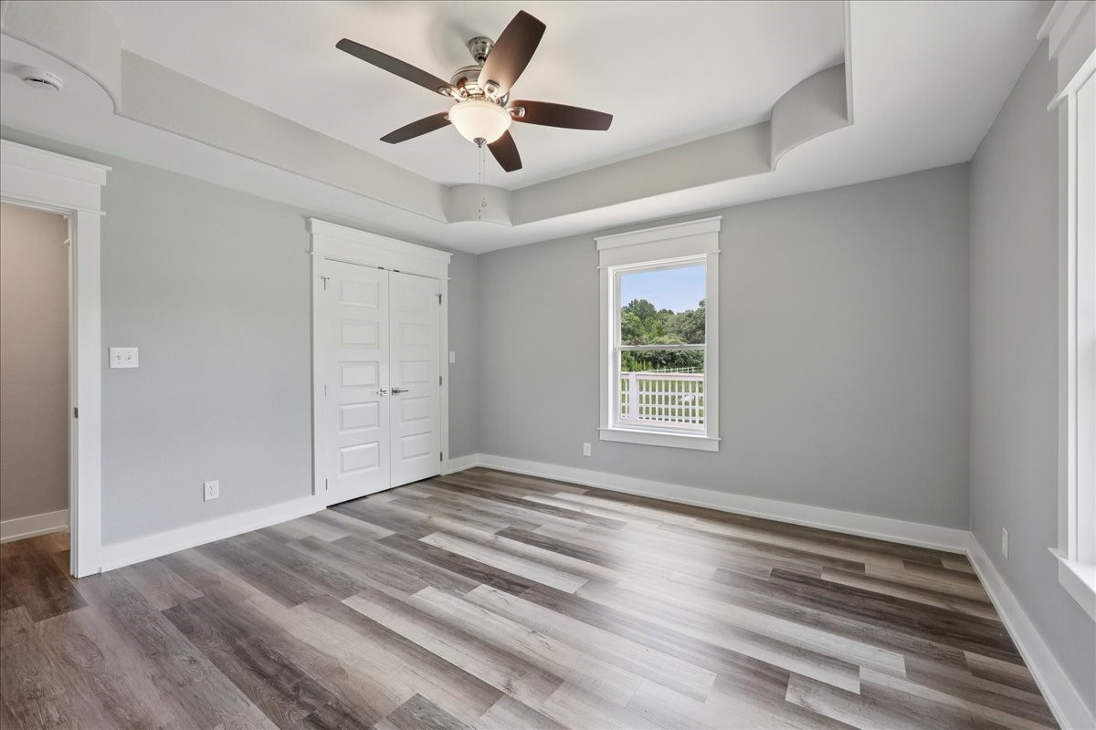 8679 Massey Lake Road Silsbee, TX 77656 - Photo 31 of 37 a view of an empty room and window