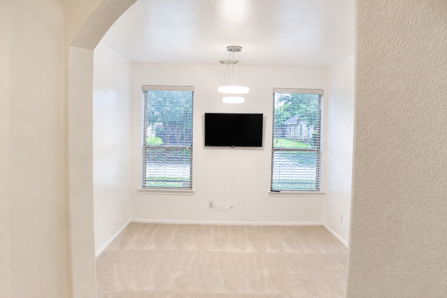 2814 Silver Bend Lane Rosharon, TX 77583 - Photo 8 of 29