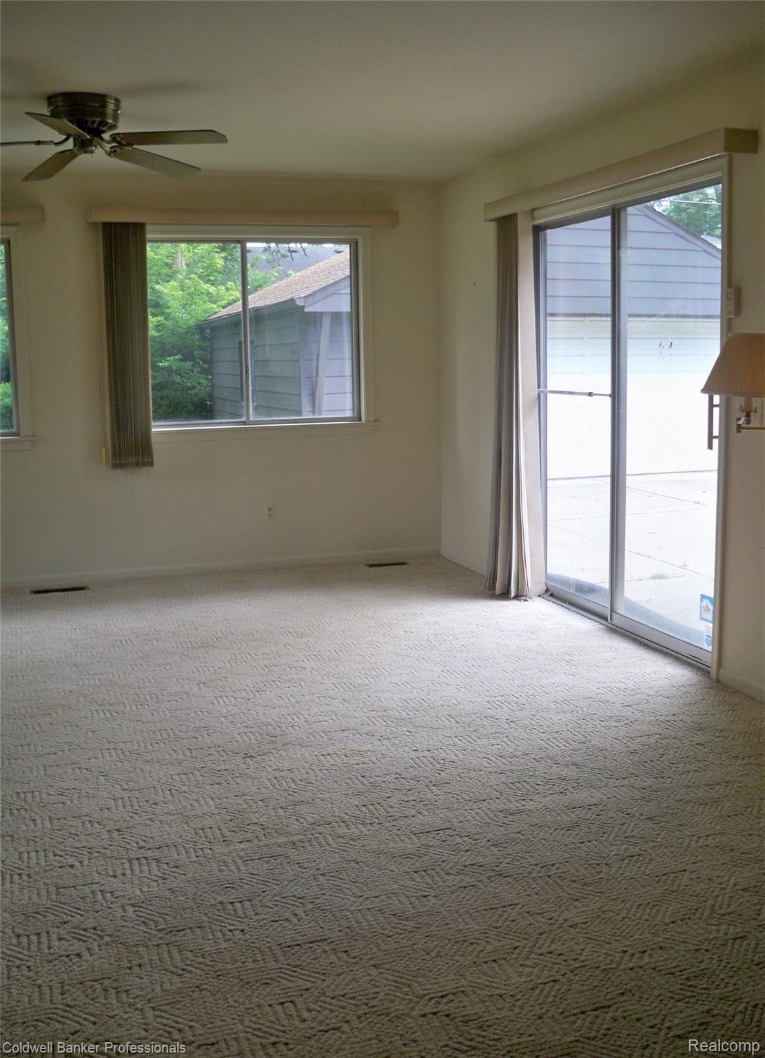 18894 Beverly Road Franklin, MI 48025 - Photo 10 of 24 101_0529.JPG