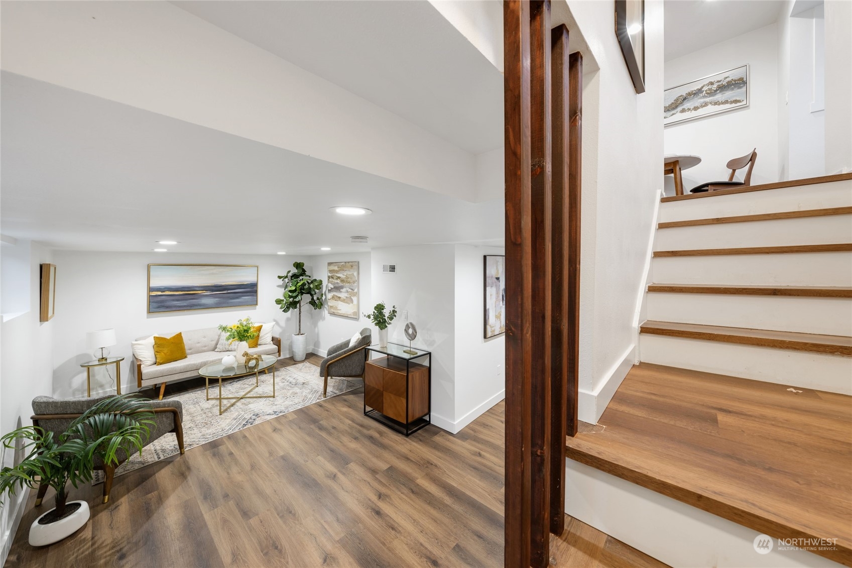 12042 Renton Avenue South Seattle, WA 98178 - Photo 20 of 40 Gallery Image 20
