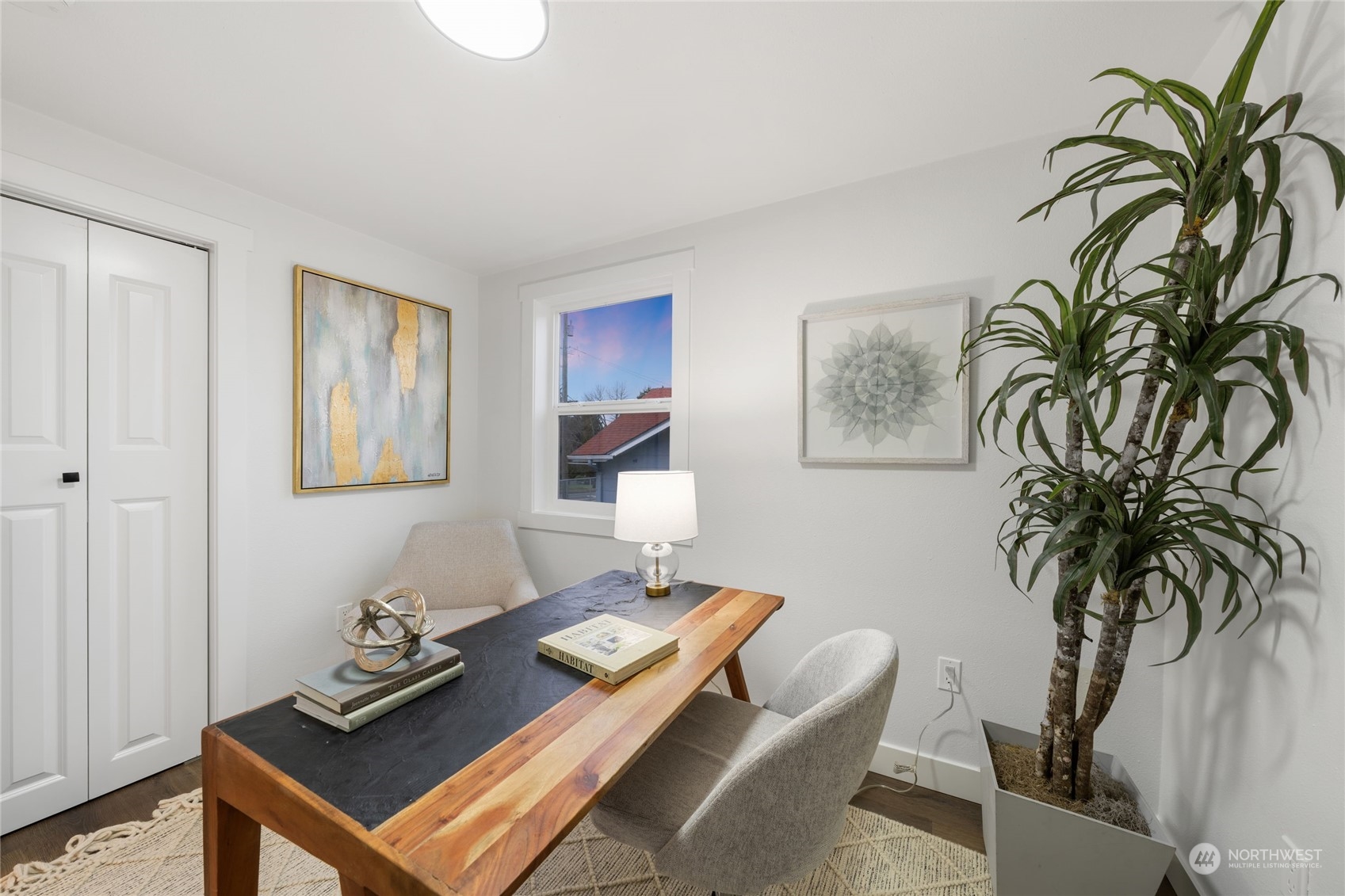 12042 Renton Avenue South Seattle, WA 98178 - Photo 33 of 40 Gallery Image 33