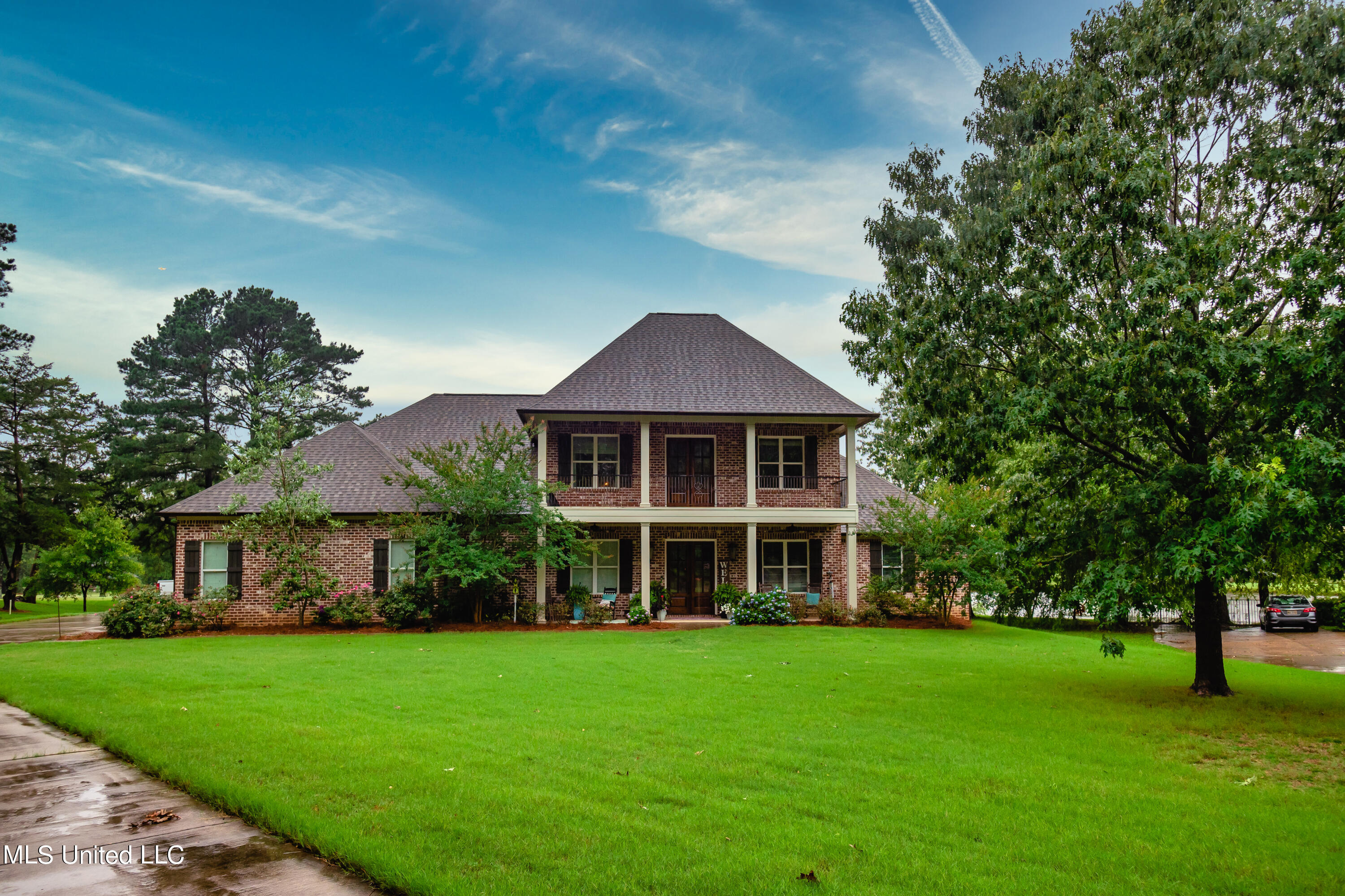 517 Fawn Cove Canton, MS 39046 - Photo 2 of 50 P6100059-Edit