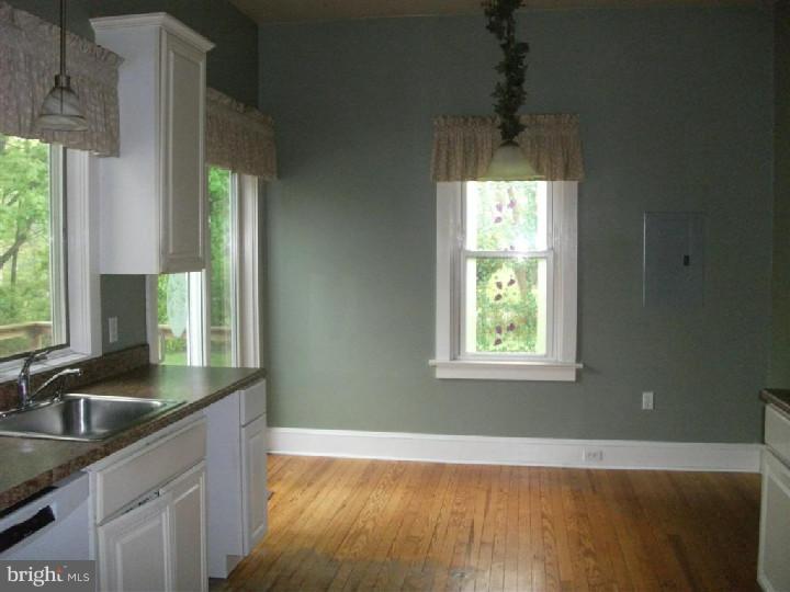 988 Jackaway Road Jamison, PA 18929 - Photo 17 of 21