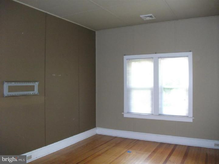 988 Jackaway Road Jamison, PA 18929 - Photo 5 of 21