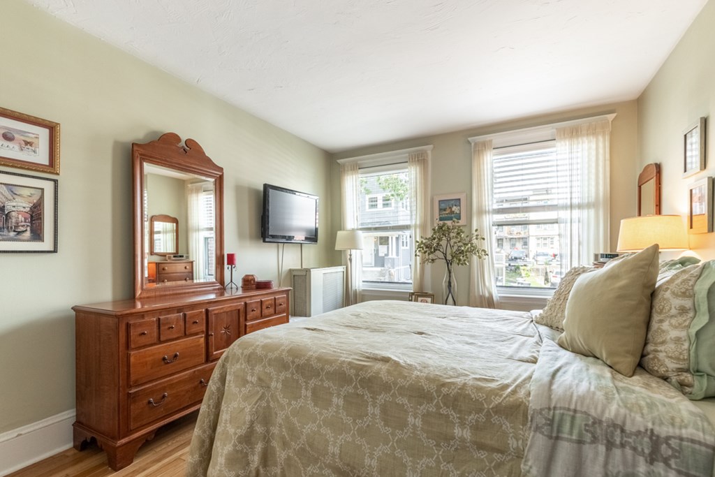 30 Kinross Road, Unit 5 Boston, MA 02135 - Photo 18 of 24 Gallery Image 18