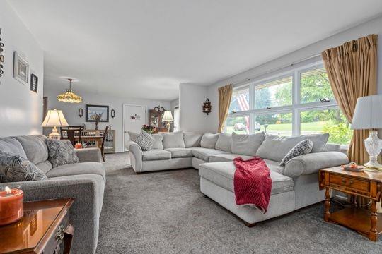 102 Frederick Road Economy, PA 15005 - Photo 9 of 24