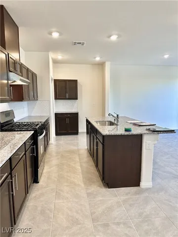 $2,300 | 9139 Surrey Wood Street, Las Vegas, NV 89113