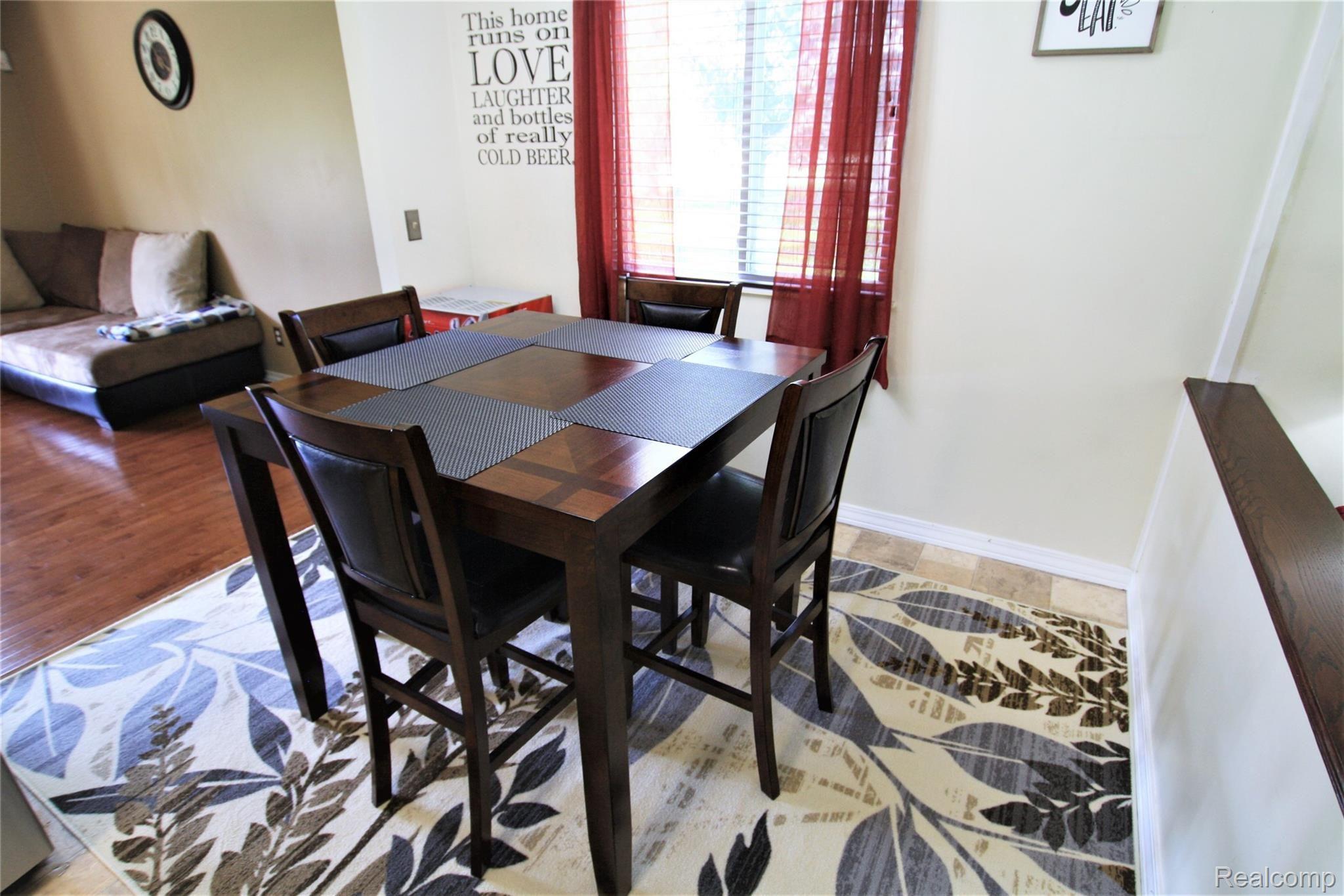 1087 Stonehenge Road Flint, MI 48532 - Photo 15 of 31 IMG_1738.JPG