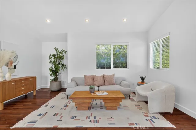$1,599,000 | 2150 Kent Street, Los Angeles, CA 90026