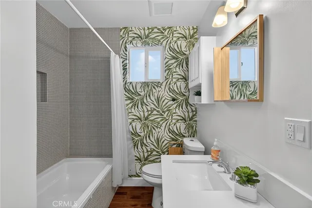 $1,599,000 | 2150 Kent Street, Los Angeles, CA 90026