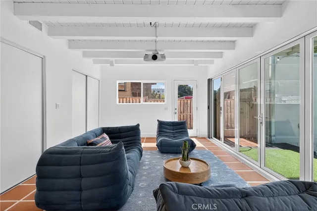 $1,599,000 | 2150 Kent Street, Los Angeles, CA 90026