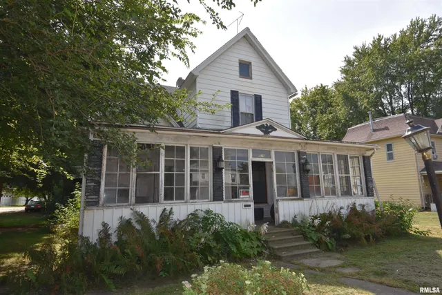 $40,000 | 519 West Chestnut Street, Mason City, IL 62664