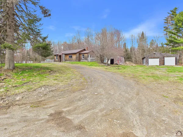 $224,900 | 1818 Bangor Road, Clinton, ME 04927