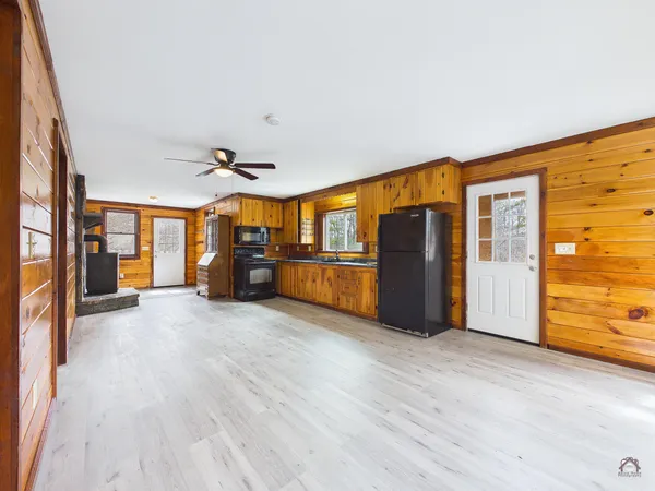 $224,900 | 1818 Bangor Road, Clinton, ME 04927