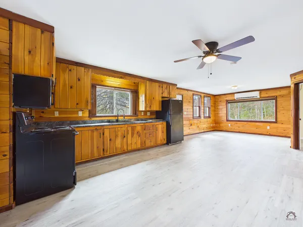 $224,900 | 1818 Bangor Road, Clinton, ME 04927