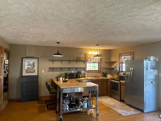 $289,900 | 290 Potleg Trail, Henderson, TN 38340