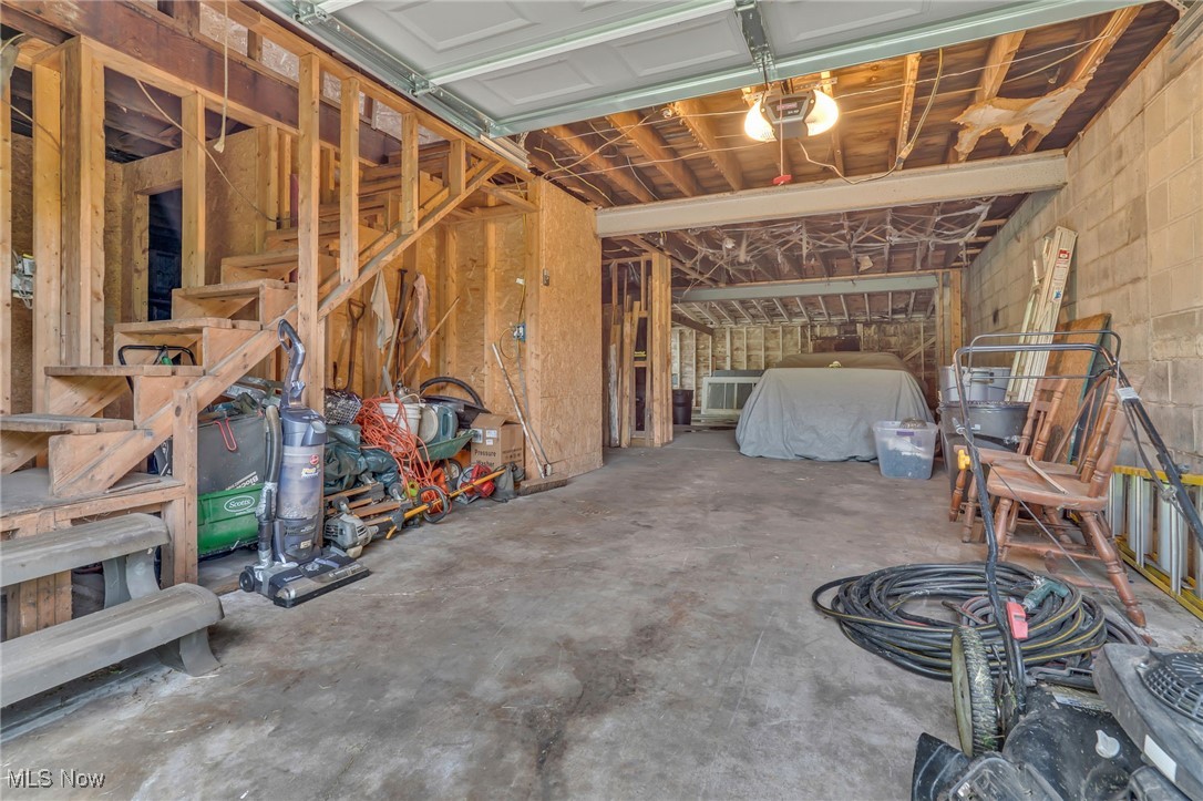 1901 Kimball Road Southeast Canton, OH 44707 - Photo 21 of 32 Garage with a garage door opener