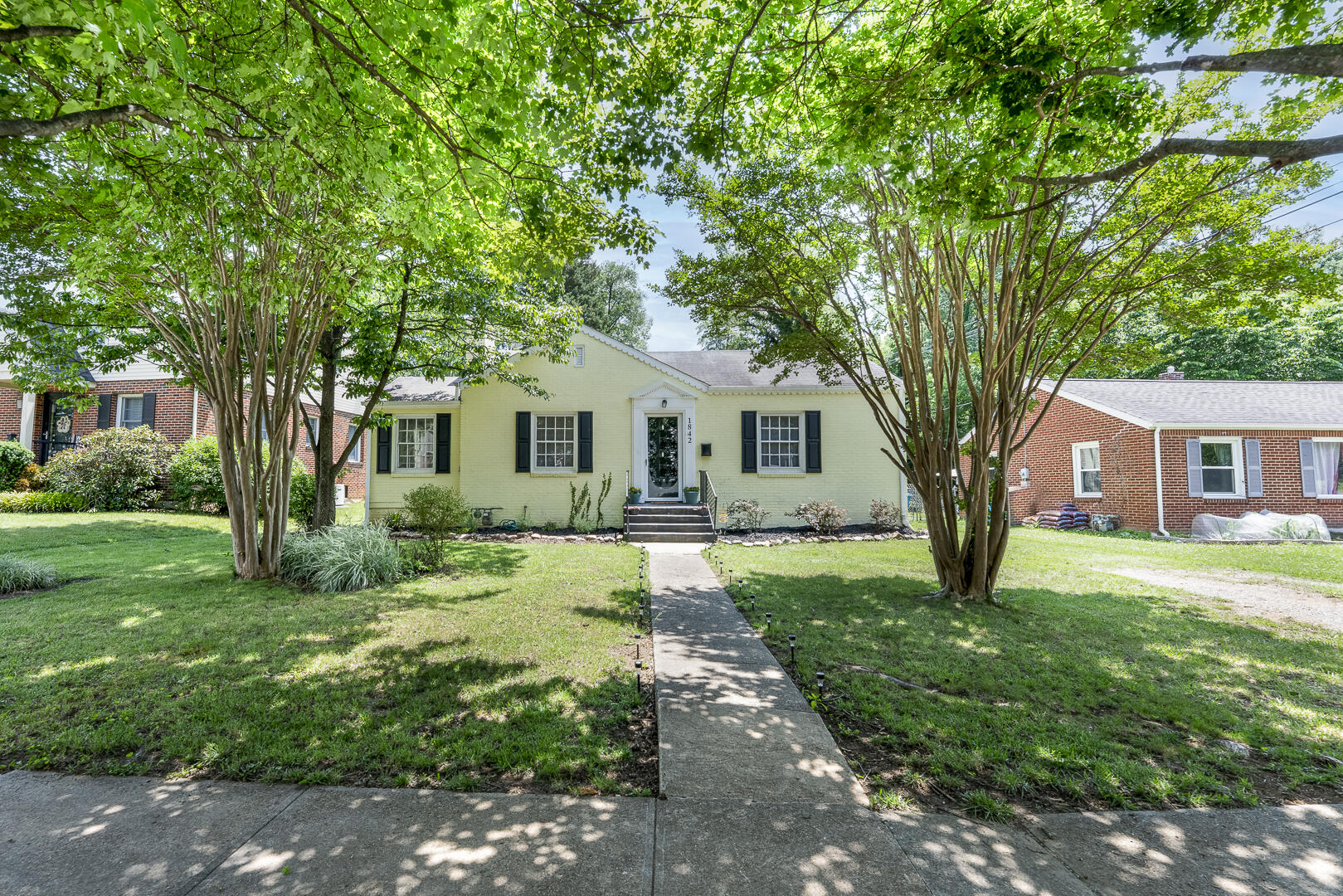 1842 Carlton Road Southwest Roanoke, VA 24015 - Photo 3 of 44 untitled-3