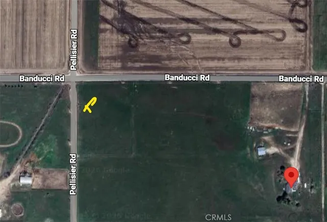 a close view of sink and tap