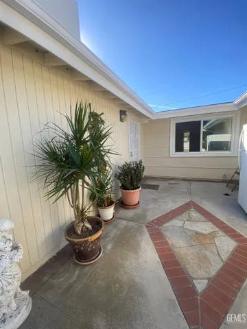 $1,050,000 | Undisclosed Address, Santa Ana, CA 92707