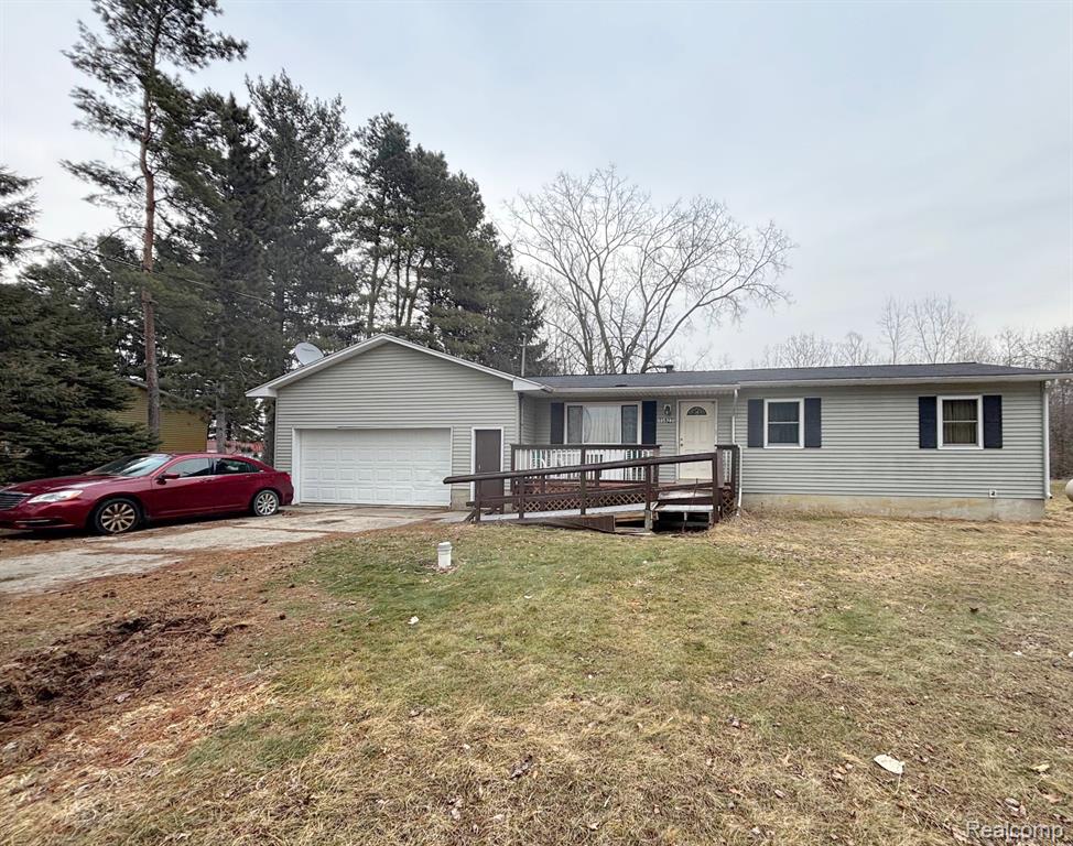 15927 Briggs Road Chesaning, MI 48616 - Photo 1 of 9 Gallery Image 1