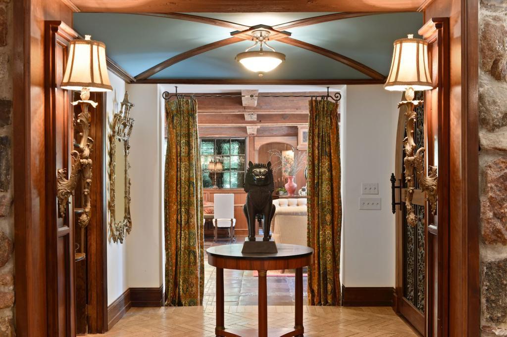 4714 Baycliffe Road Excelsior, MN 55331 - Photo 11 of 60