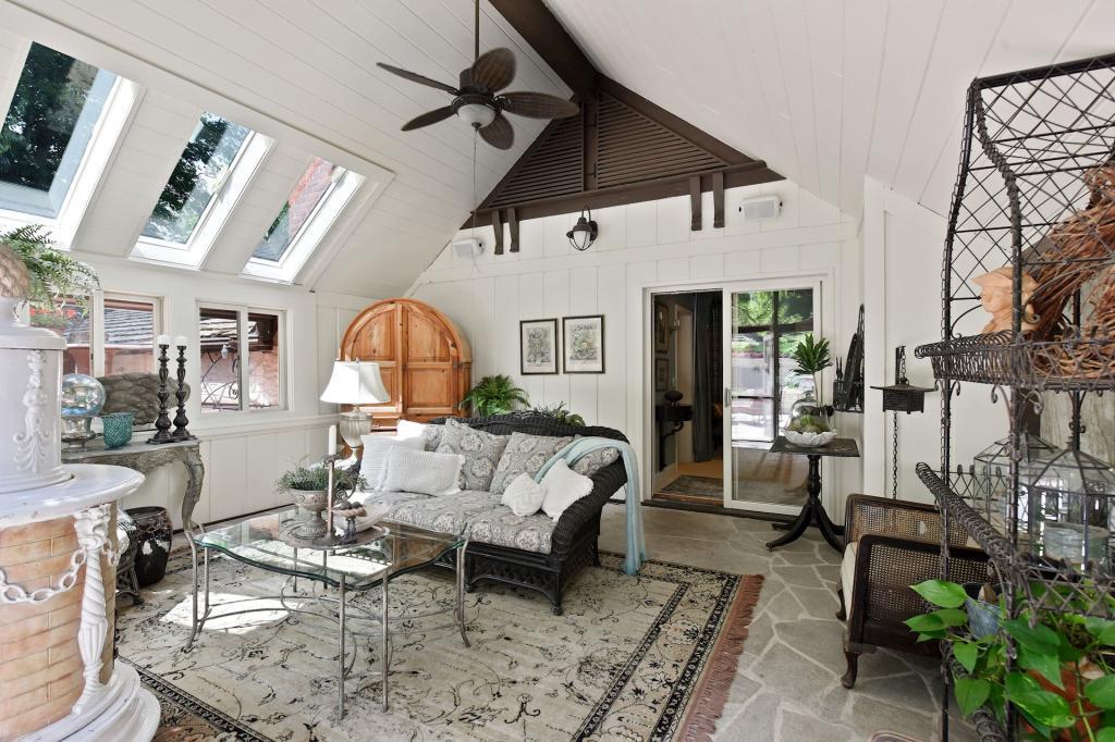 4714 Baycliffe Road Excelsior, MN 55331 - Photo 29 of 60