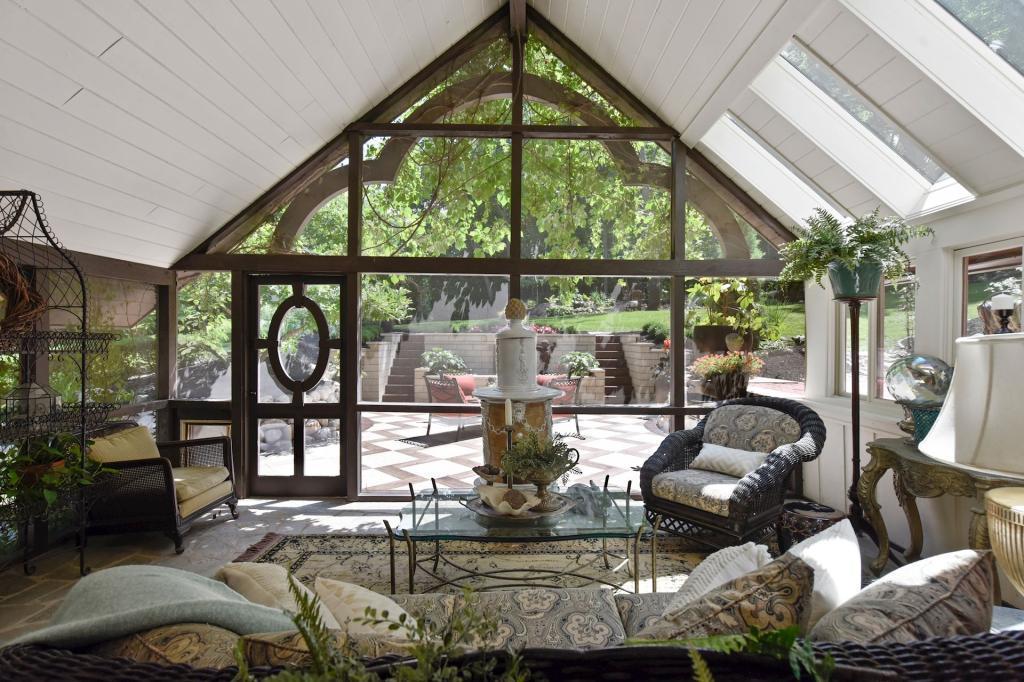 4714 Baycliffe Road Excelsior, MN 55331 - Photo 30 of 60