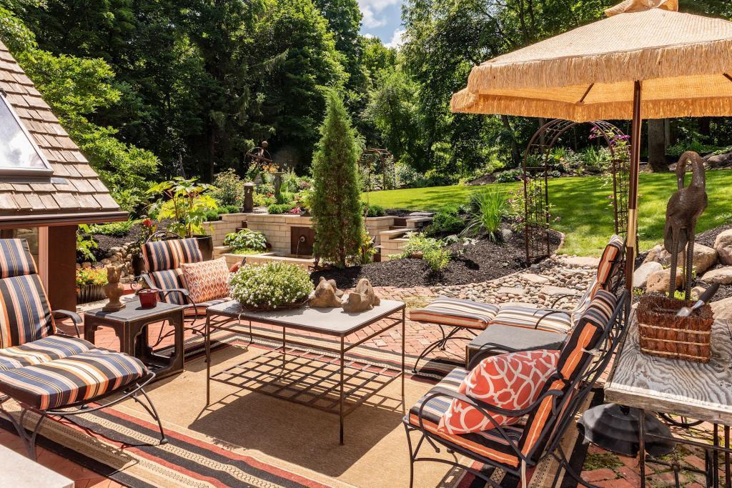 4714 Baycliffe Road Excelsior, MN 55331 - Photo 35 of 60