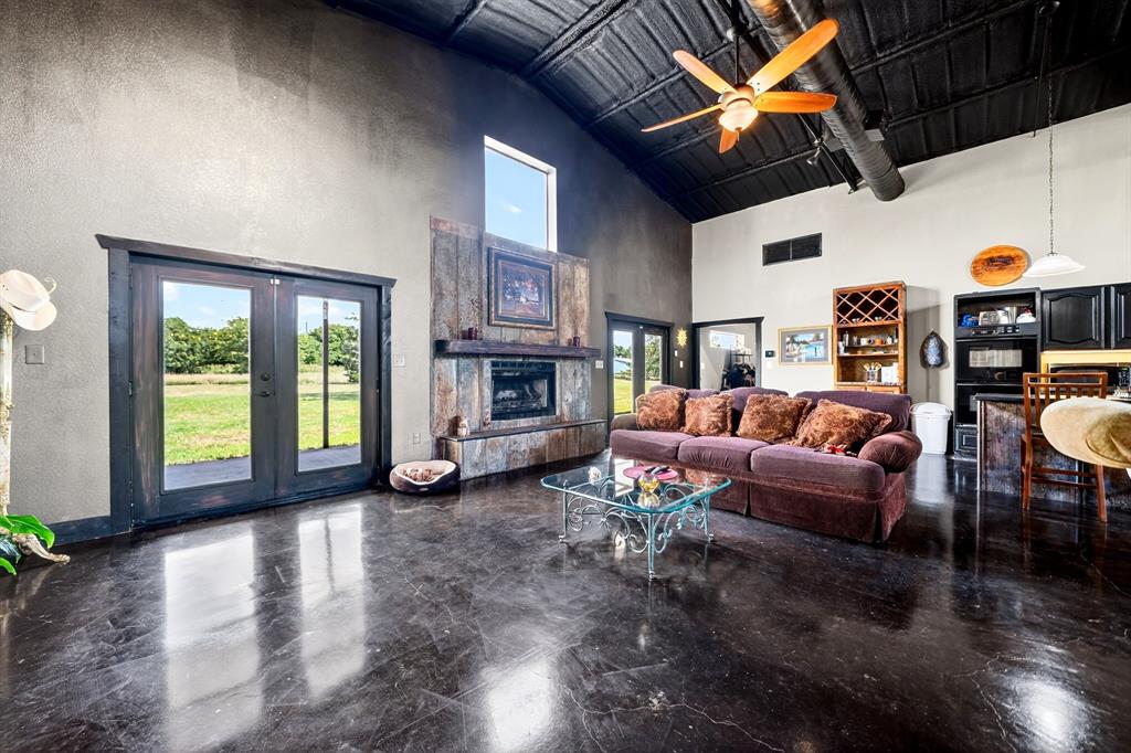 11110 Old Stoney Road Ponder, TX 76259 - Photo 9 of 39