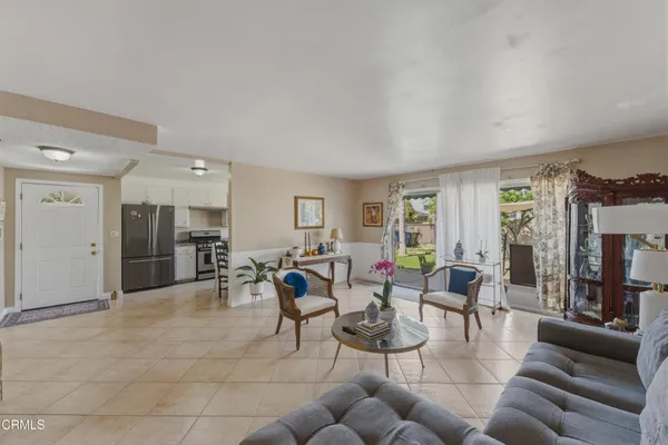 $699,000 | 12159 Hoyt Street, Sylmar, CA 91342