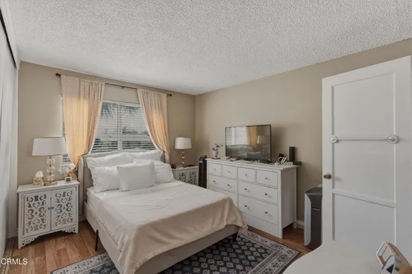 $699,000 | 12159 Hoyt Street, Sylmar, CA 91342