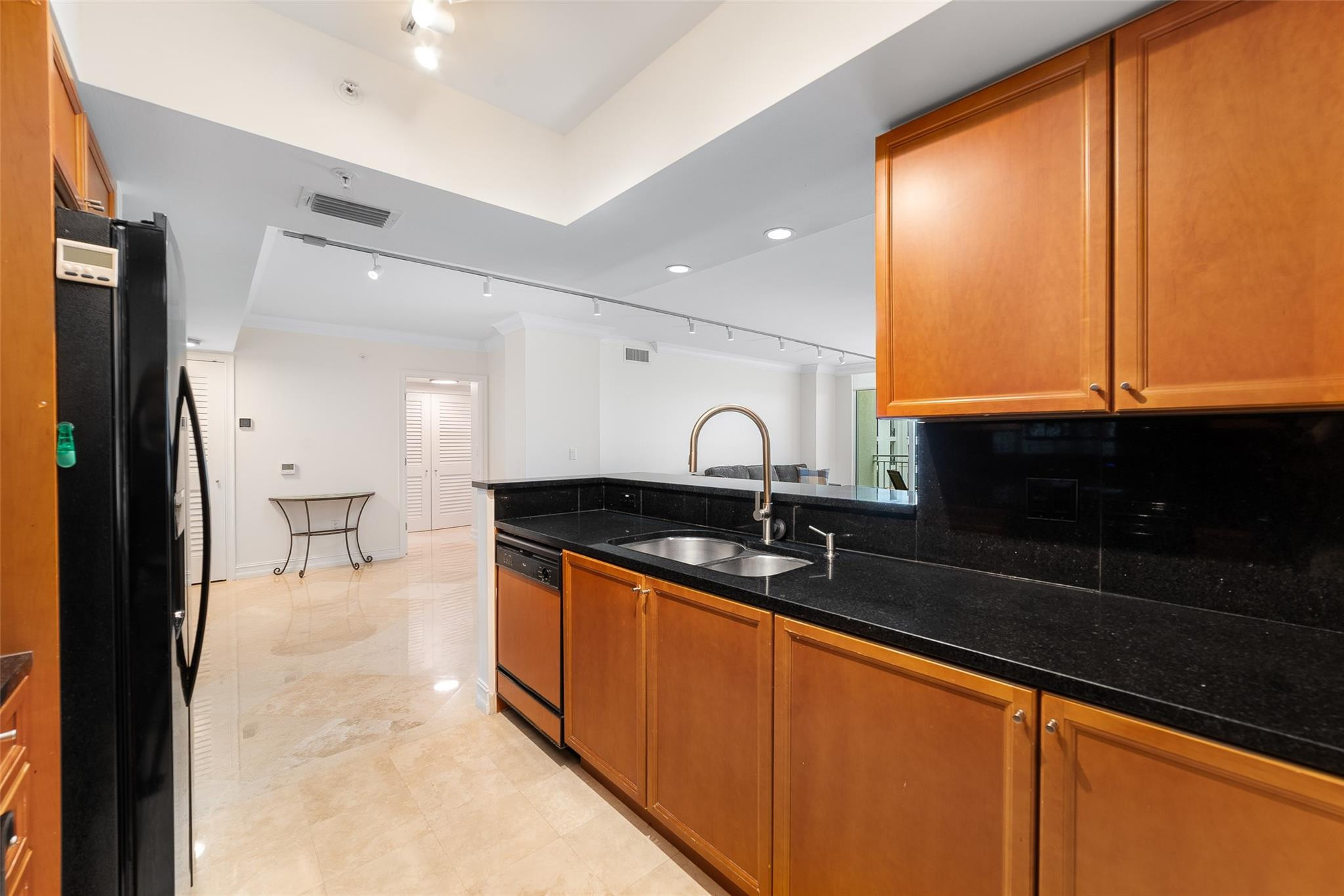 99 Southeast Mizner Boulevard, Unit 603 Boca Raton, FL 33432 - Photo 10 of 34 Photo 10