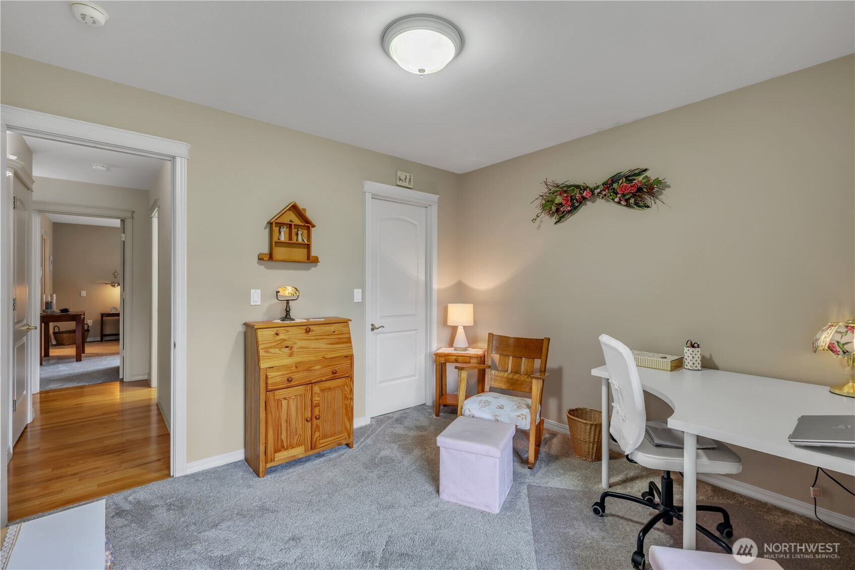 103 Southeast Alder Manor Road Shelton, WA 98584 - Photo 21 of 39 a view of a workspace with furniture