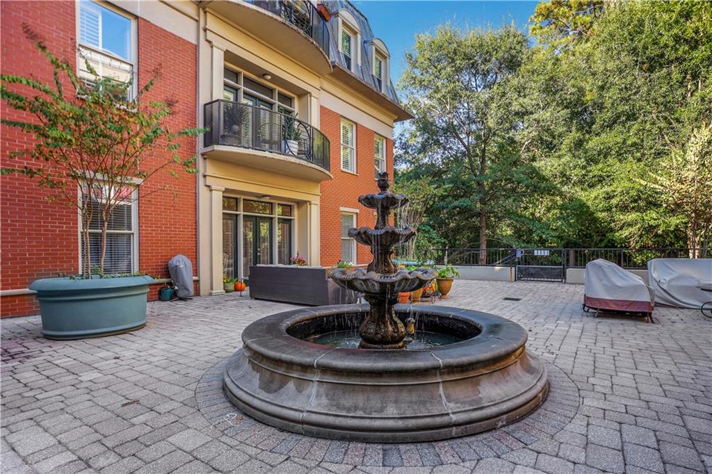 560 Dutch Valley Road Northeast, Unit 201 Atlanta, GA 30324 - Photo 1 of 1 Gallery Image 1