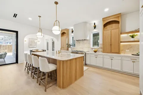$2,050,000 | 2015 Euclid Avenue, Dallas, TX 75206
