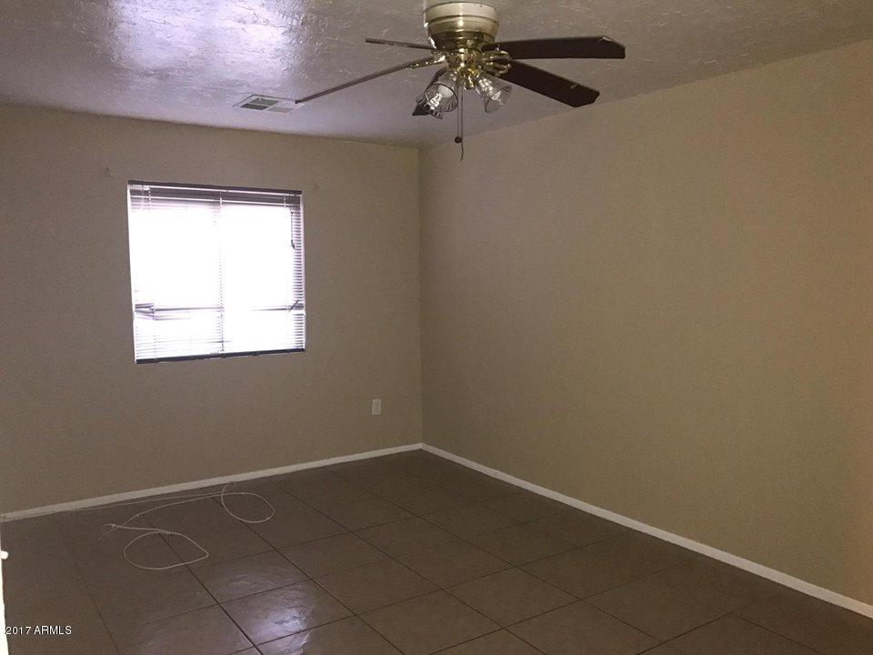 5641 West Berkeley Road Phoenix, AZ 85035 - Photo 13 of 24 ro4