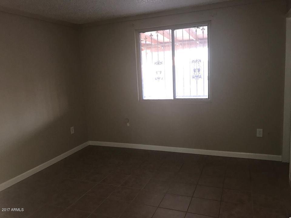 5641 West Berkeley Road Phoenix, AZ 85035 - Photo 15 of 24 ro6