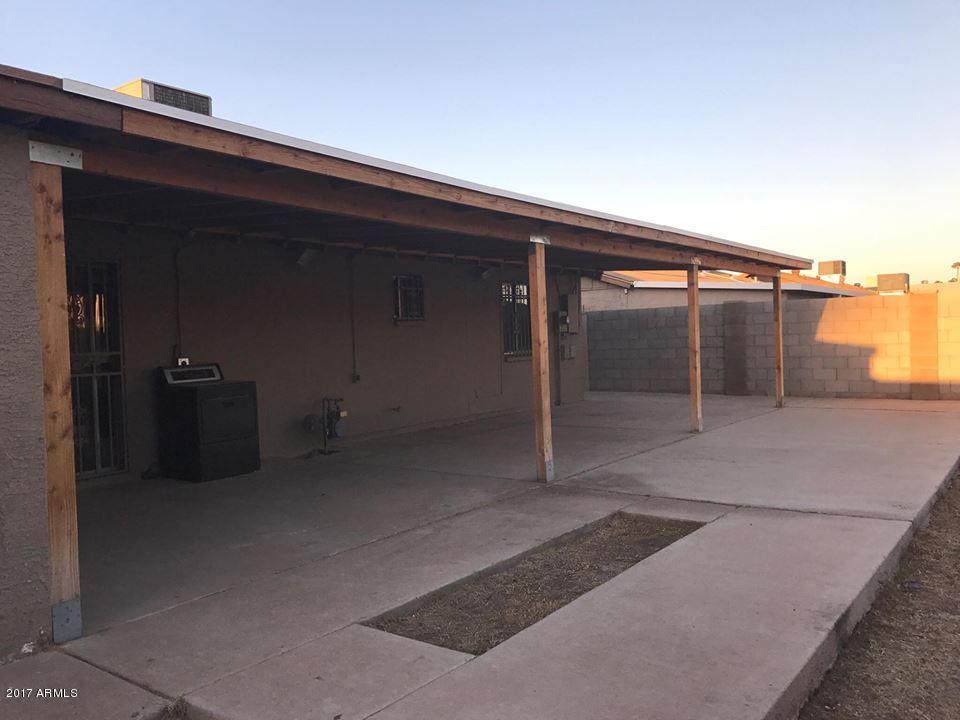 5641 West Berkeley Road Phoenix, AZ 85035 - Photo 23 of 24 yard1