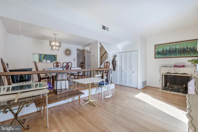 $305,000 | 10223 Campus Way South, Unit 42, Upper Marlboro, MD 20774