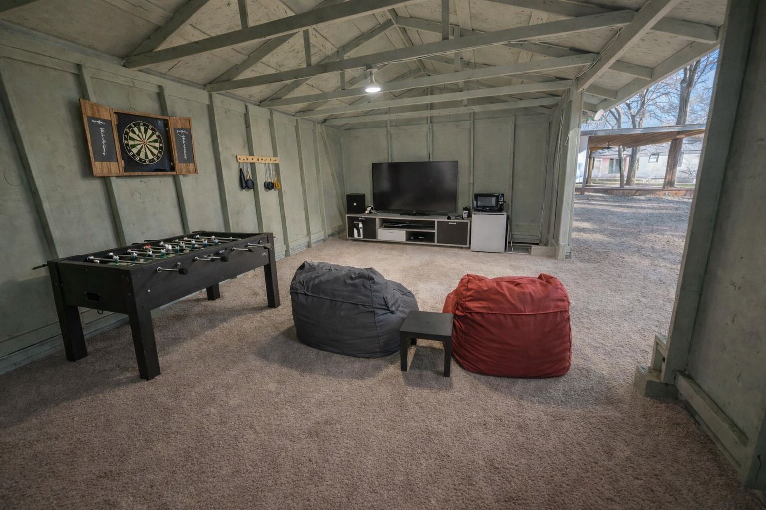 8904 Chisholm Lane Austin, TX 78748 - Photo 37 of 40 Inspo of turning the area into a Rec/Entertainment Room