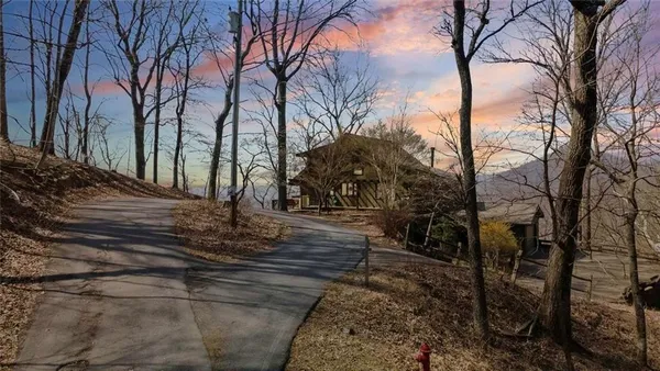 $414,000 | 360 Locust Trail, Jasper, GA 30143