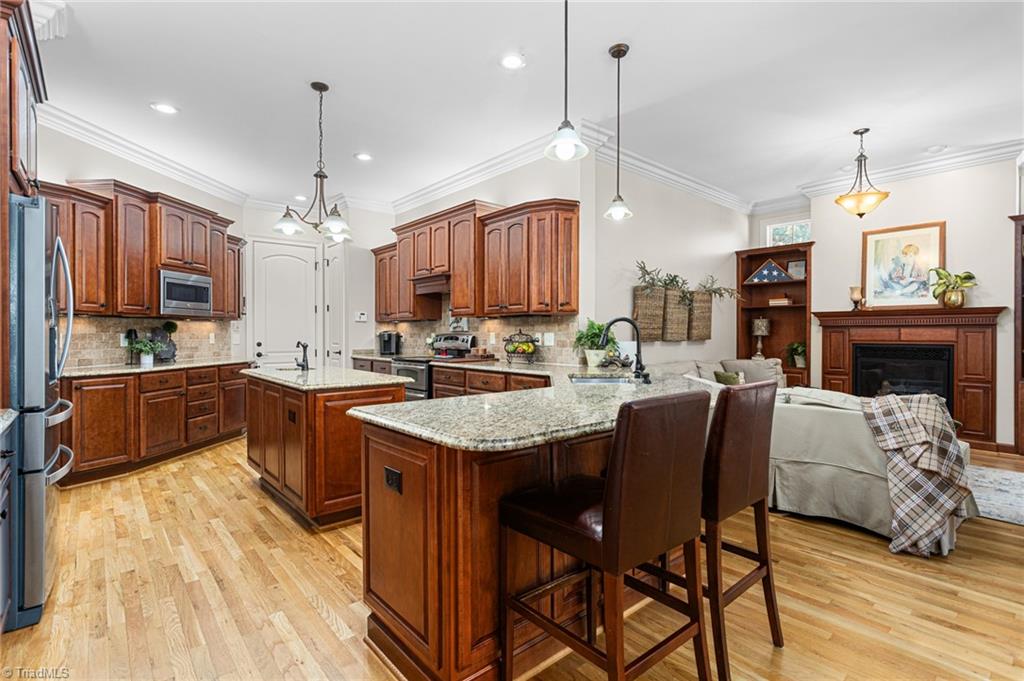 8404 Linville Oaks Drive Oak Ridge, NC 27310 - Photo 13 of 47